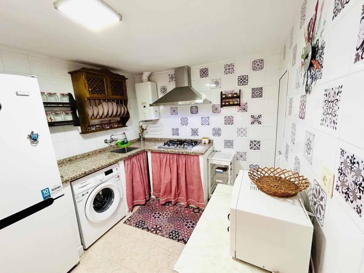 Cozy Town House With Terrace And Free Wifi Villa Ronda Eksteriør bilde
