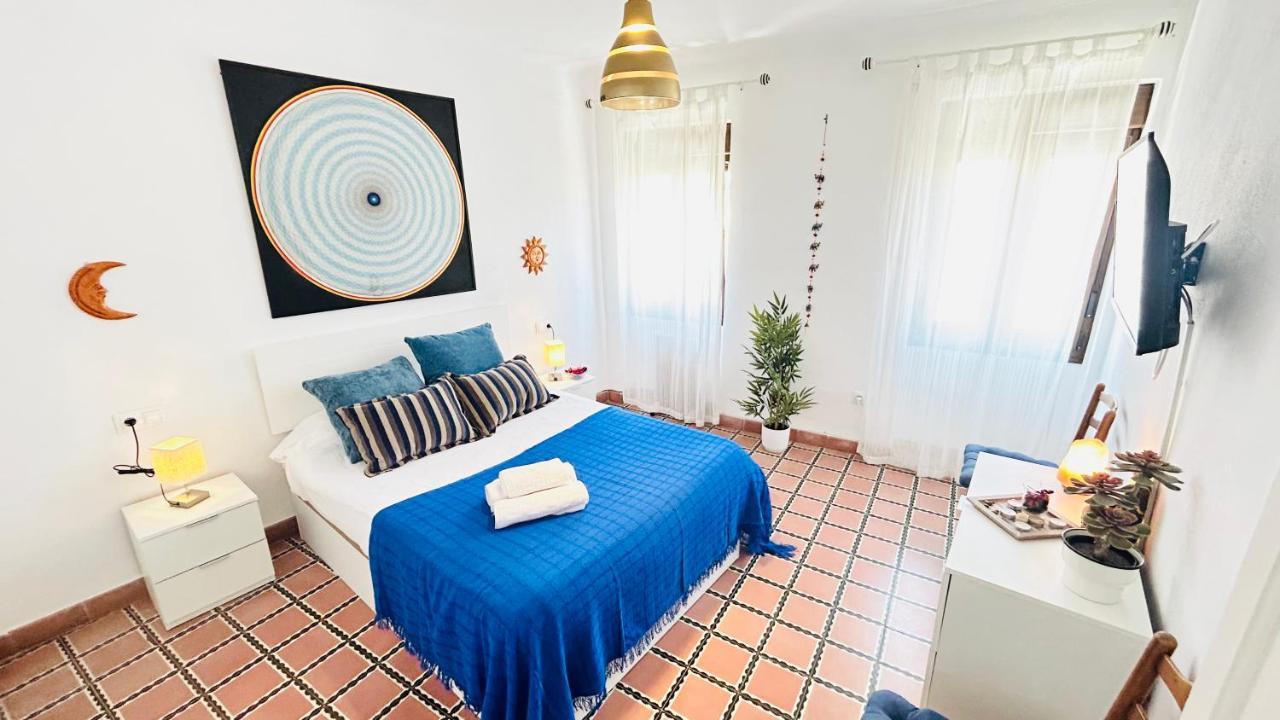 Cozy Town House With Terrace And Free Wifi Villa Ronda Eksteriør bilde