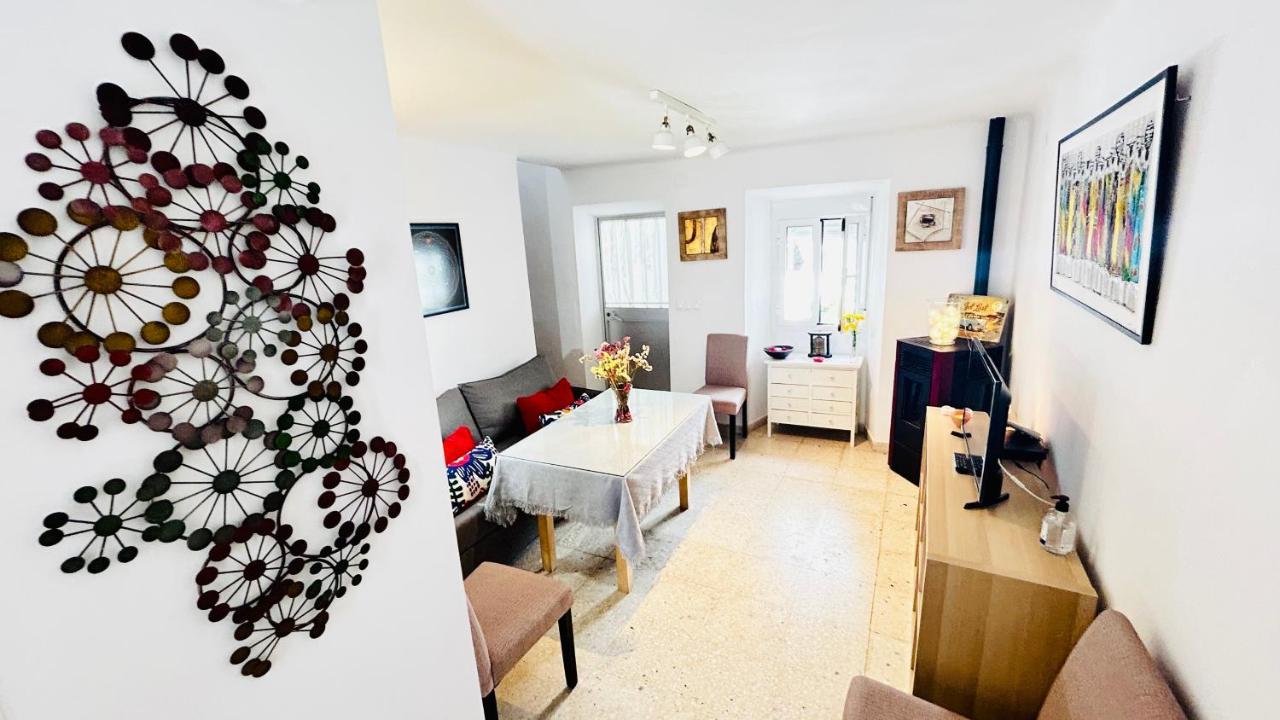 Cozy Town House With Terrace And Free Wifi Villa Ronda Eksteriør bilde