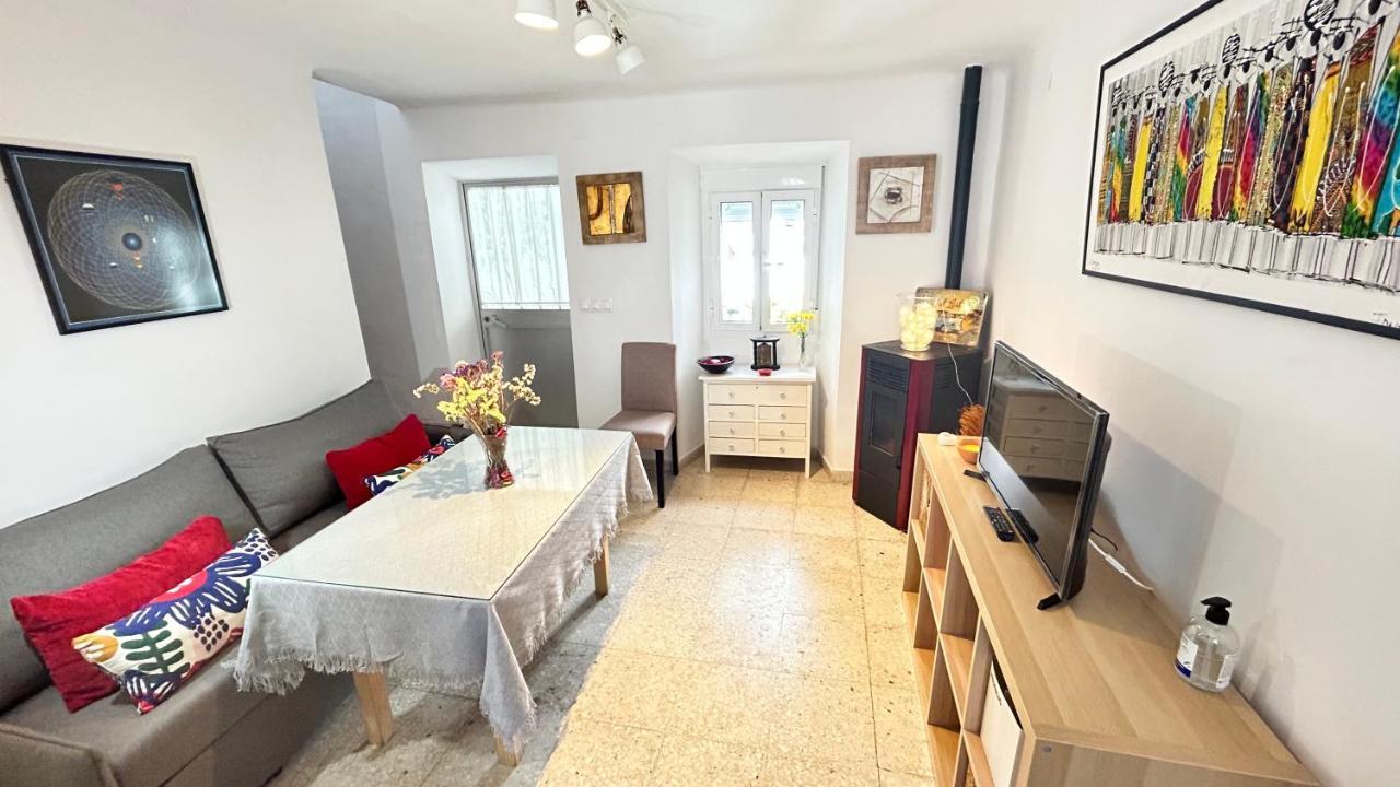 Cozy Town House With Terrace And Free Wifi Villa Ronda Eksteriør bilde