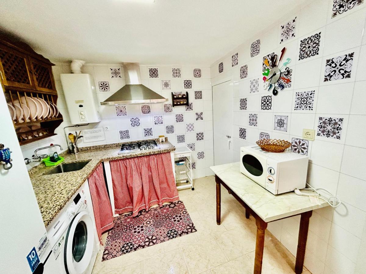 Cozy Town House With Terrace And Free Wifi Villa Ronda Eksteriør bilde